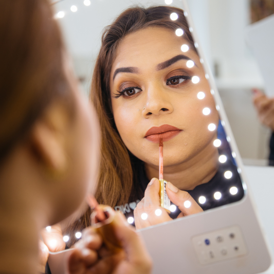 Chic Studios Online: Digital Beauty Social Media Makeup